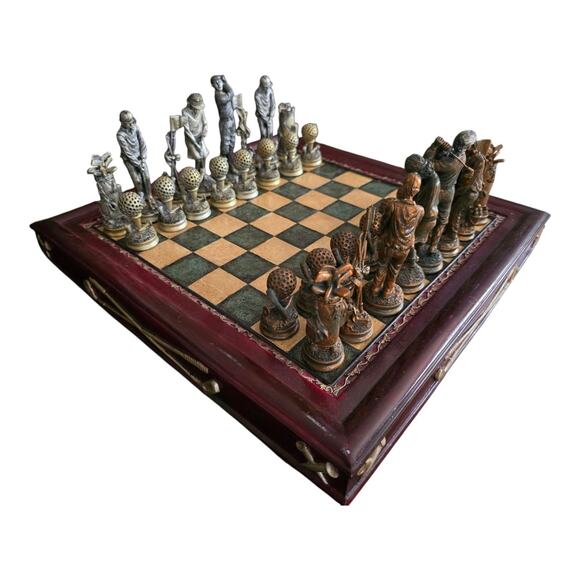 Vintage Golf Galaxy Chess Set And Board DAMAGED - Picture 2 of 9